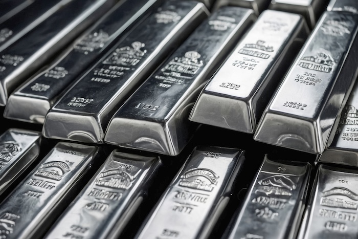 Investing in silver – always the second behind the gold