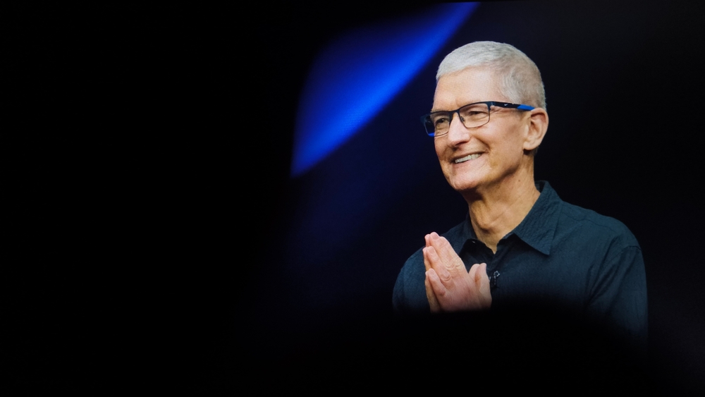 Tradematics | Apple’s Strategic China Bet Amid Escalating US–China Trade Tensions